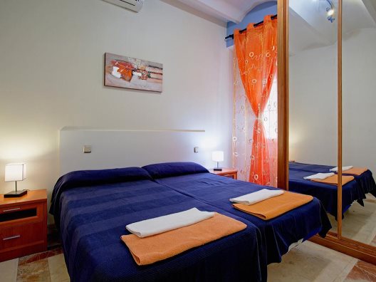 Apartamentos Santa Ana