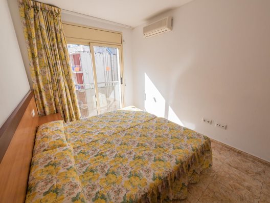 Apartamentos Santa Ana II