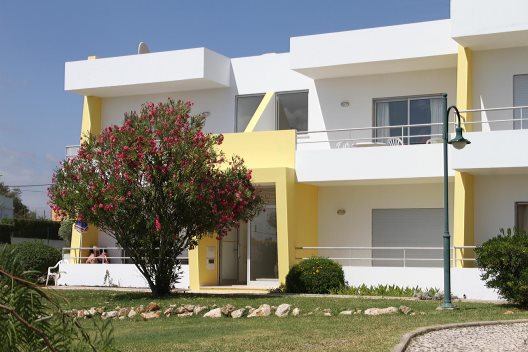 Apartamentos Santa Teresinha