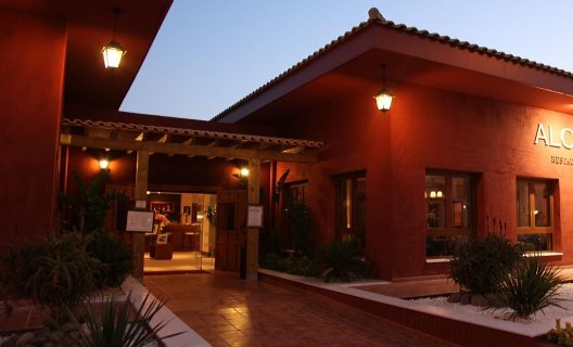 Apartamentos Santara Resort & Spa