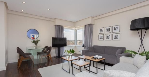 Apartamentos Selton Plaza España