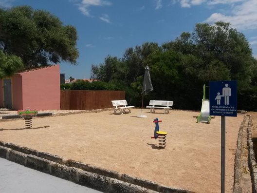Apartamentos Ses Anneres