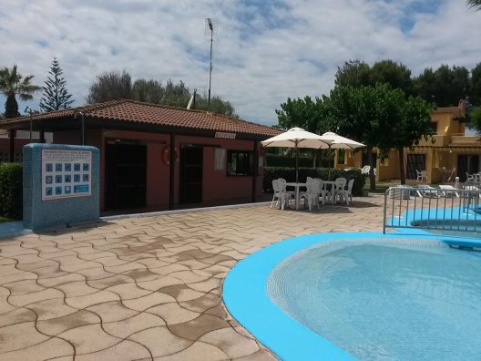 Apartamentos Ses Anneres
