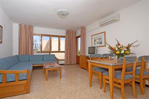 Apartamentos Ses Cases De Cala Ferrera