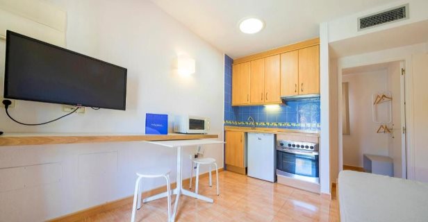 Apartamentos Ses Eufabietes