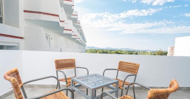 Apartamentos Siesta I