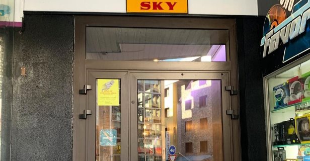 Apartamentos Sky 3000