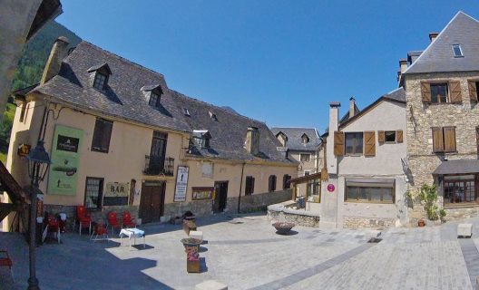 Apartamentos Sno Mont Romies Unhola
