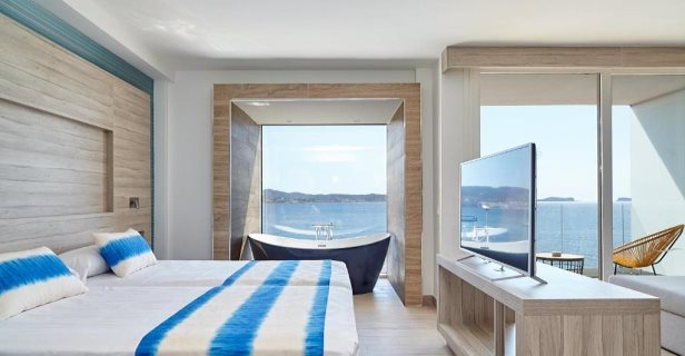 Apartamentos Sol Bahía Ibiza Suites