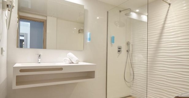 Apartamentos Sol Bahía Ibiza Suites