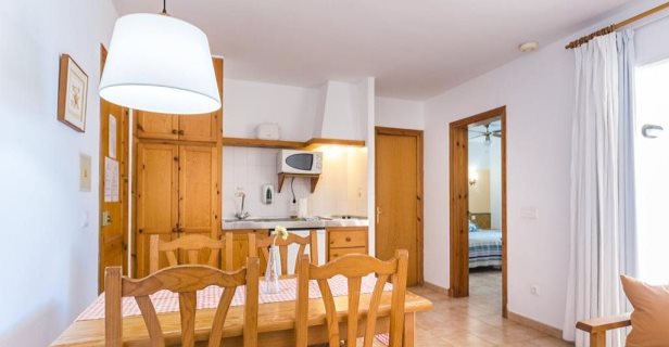 Apartamentos Sol Ponent