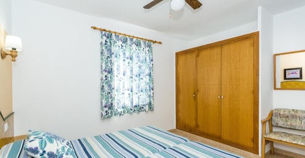 Apartamentos Sol Ponent