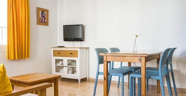 Apartamentos Sol Ponent