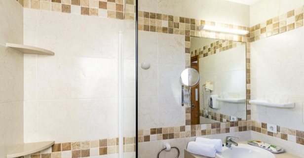 Apartamentos Sol Ponent