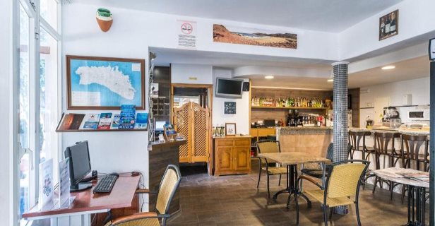 Apartamentos Sol Ponent