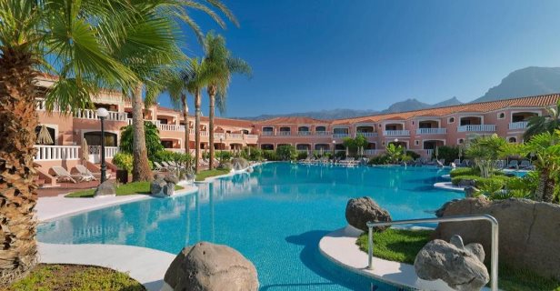 Apartamentos Sol Sun Beach