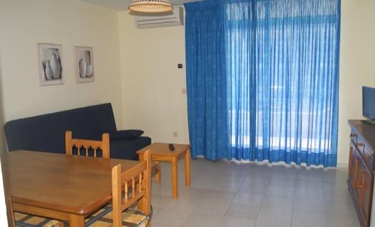 Apartamentos Sol Y Mar 3000