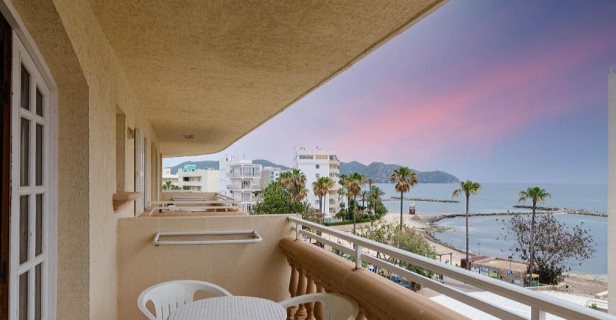Apartamentos Sol Y Mar