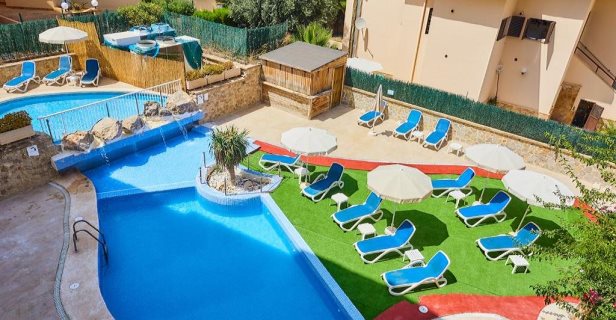 Apartamentos Sol Y Mar
