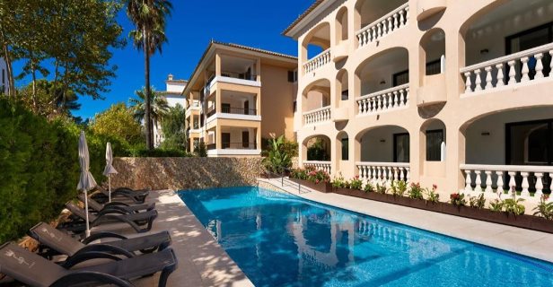 Apartamentos S'olivera
