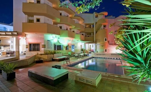Apartamentos Squash Ibiza Center