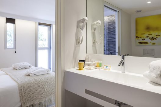 Apartamentos Sud Ibiza Suites