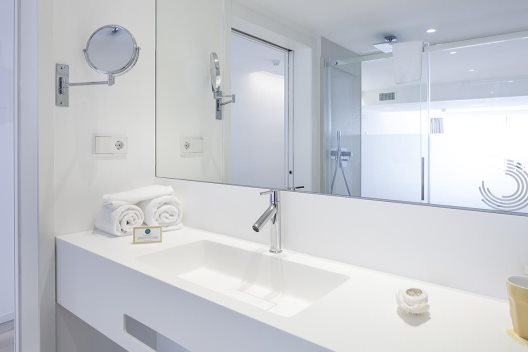 Apartamentos Sud Ibiza Suites