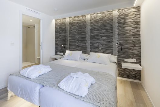 Apartamentos Sud Ibiza Suites