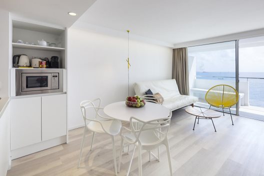 Apartamentos Sud Ibiza Suites