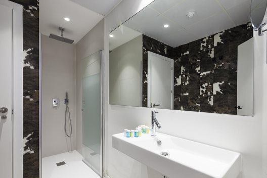 Apartamentos Sud Ibiza Suites