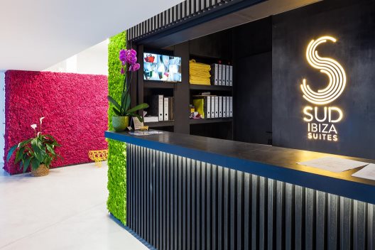 Apartamentos Sud Ibiza Suites