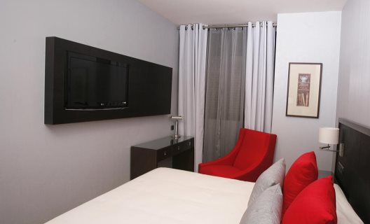 Apartamentos Suites Center Barcelona