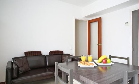 Apartamentos Suites Gracia Estudios