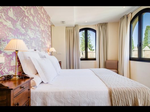 Apartamentos Suites Murillo
