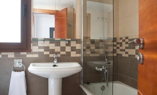 Apartamentos & Suites Real De Cartuja