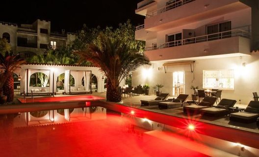 Apartamentos Sunset Oasis Ibiza