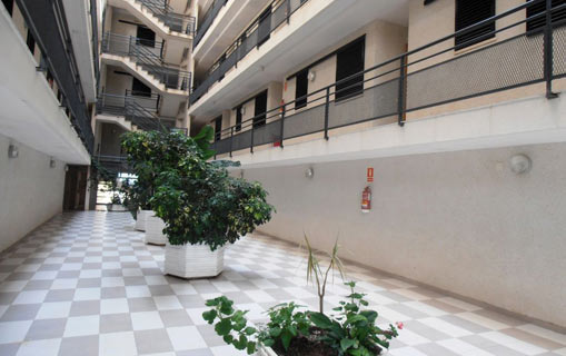 Apartamentos Surfing 3000