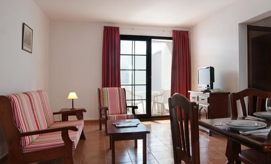 Apartamentos Tabaiba Center