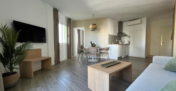 Apartamentos The Palm Star Ibiza