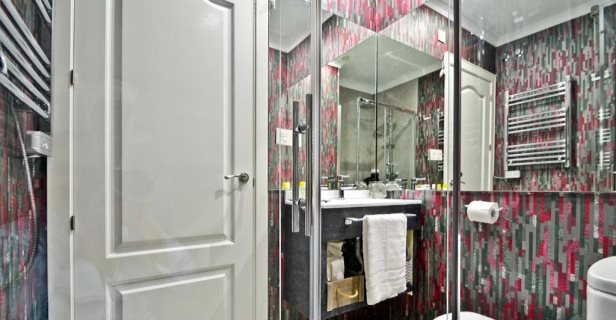 Apartamentos The Zentral Arenal Suites