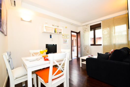 Apartamentos The Zentral Museo