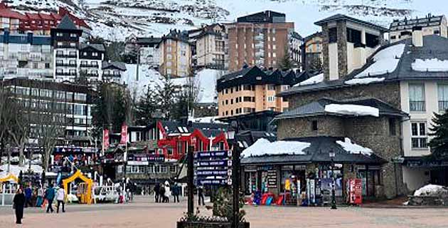 Apartamentos Todosierranevada - Zona Baja