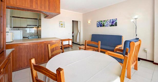 Apartamentos Torre Da Rocha