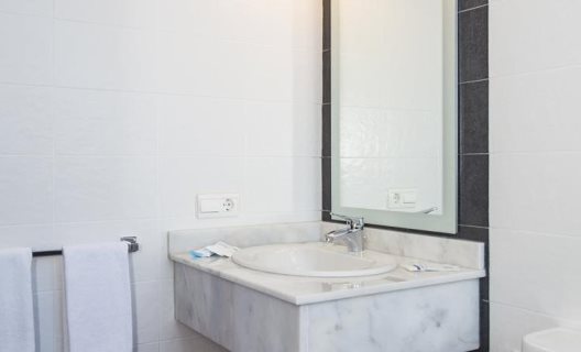 Apartamentos Torre Lugano