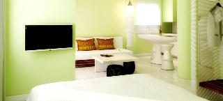 Apartamentos Tropicana Ibiza Coast Suites