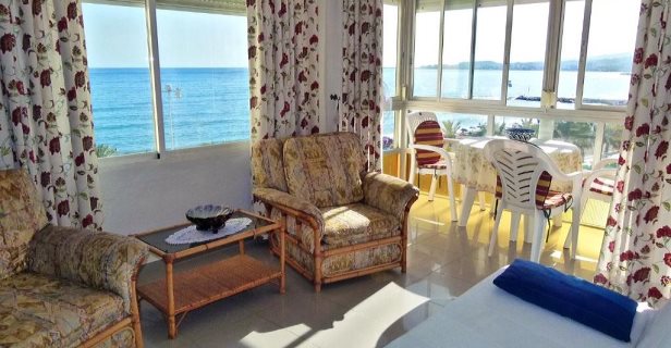 Apartamentos Turisticos Intercentro Algarrobo