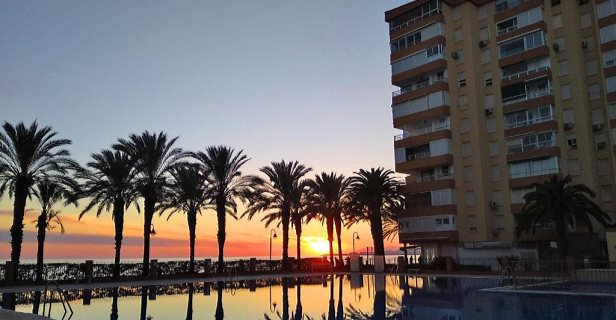 Apartamentos Turisticos Intercentro Algarrobo