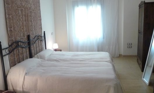 Apartamentos Turisticos La Encarnación