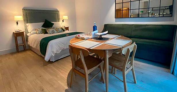 Apartamentos Turísticos La Plaza