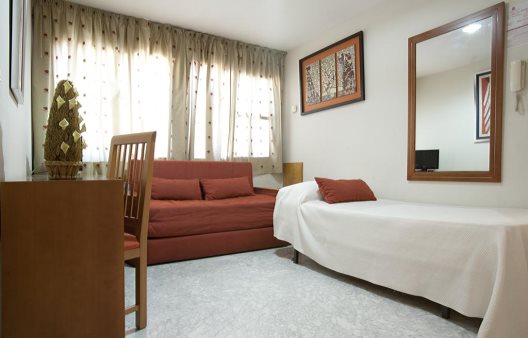 Apartamentos Turísticos Los Girasoles II Granada